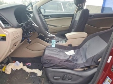 Hyundai Tucson III 2016 Hyundai Tucson 2016 HYUNDAI TUCSON LIMITED 2.0 Benzyna 164KM, zdjęcie 6