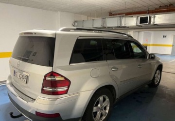 Mercedes Klasa GL X164 2008 Mercedes-Benz GL Mercedes-Benz GL 350 CDI DPF 4Matic BlueEFFICIENCY 7G-TRO, zdjęcie 3