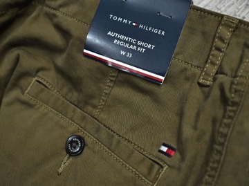 TOMMY HILFIGER Short Cargo Army Green / 33