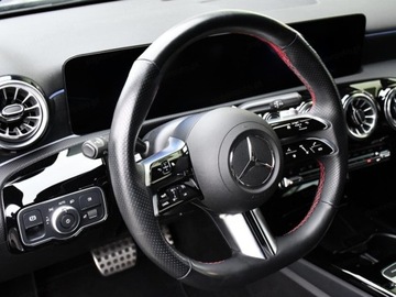Mercedes Klasa A W177/V177 Hatchback Facelifting 2.0 200d 150KM 2025 MERCEDES-BENZ A Klasa 200 d AMG Line 2.0 150KM, zdjęcie 7