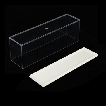 Przezroczysta gablota z możliwością układania w stosy. Przezroczyste pudełko do przechowywania. Pudełko wystawowe w kolorze białym