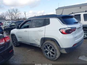 Jeep Compass II 2025 Jeep Compass Limited 2025 2.0 Benzyna 200KM, zdjęcie 2