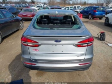 Ford Fusion 2020 Ford Fusion Hybrid Titanium, 2020r., 2.0L 2.0 Hybryda 141KM, zdjęcie 7