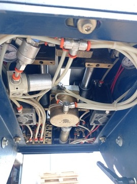 Alfamacchine Minigraf 4-х рамочный степлер на штативе