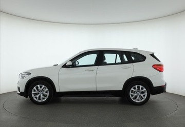 BMW X1 F48 Crossover sDrive20i 192KM 2018 BMW X1 sDrive20i, Serwis ASO, Automat, Navi, zdjęcie 2