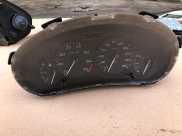LICZNIK ZEGARY PEUGEOT 206 1998-2002 9645096180 248 TYS