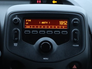 Toyota Aygo II Hatchback 5d 1.0 VVT-i 69KM 2016 Toyota Aygo 1.0 VVT-i, Salon Polska, VAT 23%, zdjęcie 11