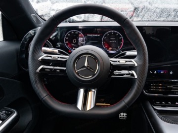 Mercedes CLA C118/X118 2026 MERCEDES-BENZ CLA 200 AMG Line Sedan 1.5 (163KM) 2026, zdjęcie 8