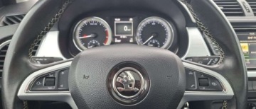 Skoda Fabia III Hatchback 1.2 TSI 90KM 2015 Skoda Fabia Skoda Fabia 1.2 TSI Cool Edition Red amp Grey 1.2 Benzyna, zdjęcie 15