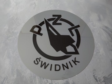 Логотип PZL Świdnik на стене, 3D украшение, подарок мужу, парню
