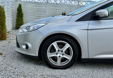 Ford Focus III Kombi 1.0 EcoBoost 100KM 2012 Ford Focus Ford Focus 1.0 EcoBoost 99g Start-Stopp-System Business Edition, zdjęcie 17