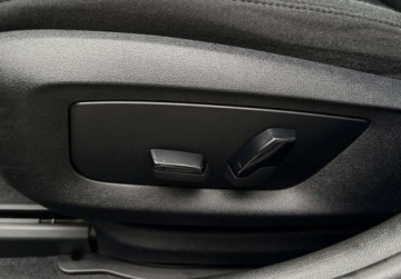 BMW Seria 5 G30-G31 Touring 520d 190KM 2018 BMW Seria 5 2.0D 190KM navi gwarancja LED AUTOMAT bezwypadkowy, zdjęcie 35