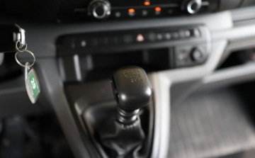 Toyota 2022 Toyota Proace Verso Proace Verso 9 osobowy 2.0 D-4D Long 2,8t 2.0 Diesel, zdjęcie 13