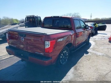 Nissan Titan 2019 Nissan Titan 2019 Nissan Titan 4x4 Crew Cab PRO-4X 5.6 Benzyna 390KM, zdjęcie 4