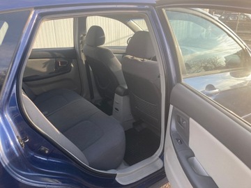 Kia Cerato Sedan 2.0 i 16V 143KM 2005 KIA CERATO liftback 2.0 143 KM, zdjęcie 19