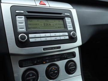 Volkswagen Passat B6 Variant 2.0 TDI 170KM 2006 VW Passat 2.0 TDI, 167 KM, Klima, Klimatronic, zdjęcie 11