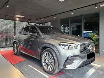 Mercedes GLE V167 SUV Facelifting 2.0 300d 269KM 2025 MERCEDES-BENZ GLE 300 d 4-Matic AMG Line 2.0 (269KM) 2025, zdjęcie 1