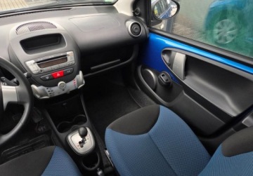 Toyota Aygo I Hatchback 5d Facelifting 1.0 VVT-i 68KM 2012 Toyota Aygo 1.0benz 68KM Automat LEDY Klima Parktronic El.Szyby Faktura Gw, zdjęcie 14
