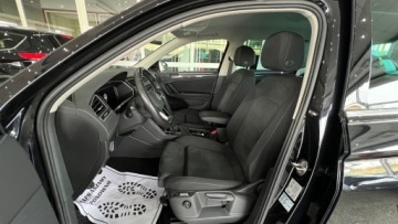 Volkswagen Tiguan II SUV Facelifting 2.0 TDI 150KM 2022 Volkswagen Tiguan Kamera Nawigacja Full LED Elektryczna klapa MOZLIWA ZAMI, zdjęcie 7