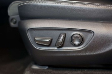 Toyota Land Cruiser VII Terenowy 5d 2.8 D-4D 204KM 2024 Toyota Land Cruiser LC 2.8 D-4D Executive aut 2.8 Diesel 205KM, zdjęcie 28