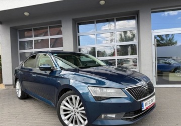 Skoda Superb III Liftback 2.0 TSI 280KM 2016 Skoda Superb Navi, kamera czujniki, salon Polska, FV-VAT 23, 1 rej. 2017 r., zdjęcie 21
