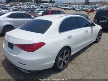 Mercedes 2022 Mercedes-Benz Klasa C 300, 2022r., 2.0L 2.0 Benzyna 255KM, zdjęcie 2