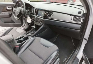 Kia Niro I Crossover 1.6 GDi Hybrid 141KM 2017 Kia Niro Kia Niro 1.6 hybryda klima kamera stan bdb gwarancja przebiegu 1.6, zdjęcie 11