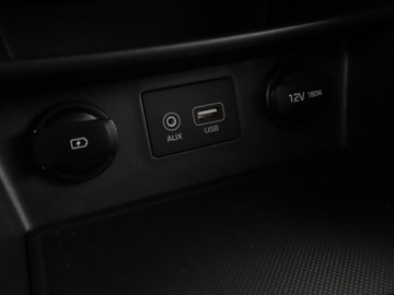 Hyundai Kona I Crossover 1.0 T-GDI 120KM 2018 Hyundai Kona Klimatyzacja Nawigacja Tempomat, zdjęcie 26