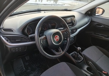 Fiat Tipo II Sedan 1.4 95KM 2016 Fiat Tipo Kupiony w Polsce - benzyna - 1,4 - 95 KM 1.4 Benzyna 95KM, zdjęcie 18