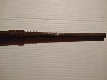 СТАРЫЙ РЕГУЛИРУЕМЫЙ ТРУБНЫЙ КЛЮЧ