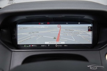 Land Rover Range Rover Velar SUV 2.0 Si4 300KM 2019 Range Rover Velar 2.0 300KM R-Dynamic Panorama HeadUp Masaże Kamery SalonPL, zdjęcie 20