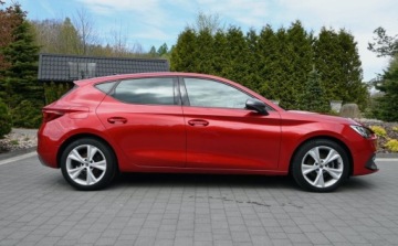 Seat Leon IV Hatchback 1.5 eTSI (MHEV) 150KM 2021 Seat Leon 1,5 TSI 150 KM FR Full Led AMBIENTE Nawigacja Virtual tacho 1.5, zdjęcie 8