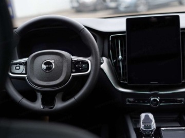 Volvo XC60 II 2026 VOLVO XC60 B5 AWD Ultra Black Edition Suv 2.0 (264KM) 2026, zdjęcie 9