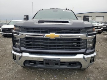 Chevrolet Silverado II 2024 Chevrolet Silverado 2024 6.6L AWD 6.6 Diesel 470KM, zdjęcie 4