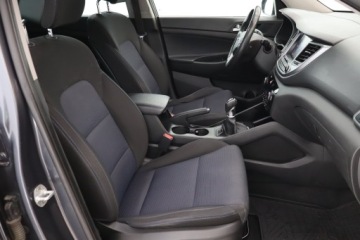 Hyundai Tucson III SUV 2.0 CRDI 136KM 2016 Hyundai Tucson 2.0 CRDi, Salon Polska, 4X4, Navi, zdjęcie 8