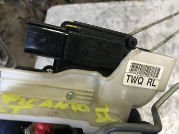 KIA PICANTO II 11-17 ZÁMEK DVEŘE LEVÝ ZADNÍ EU 4PIN