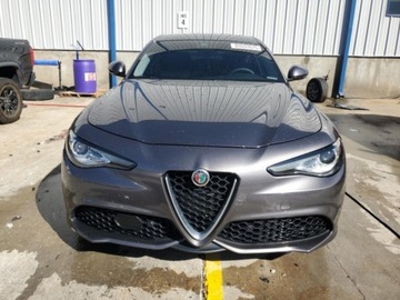 Alfa Romeo Giulia II Sedan 2.0 TBi 280KM 2019 Alfa Romeo Giulia 2019 r., 2,0L TI AWD 2.0 Benzyna 280KM, zdjęcie 1