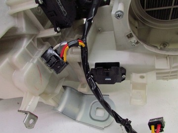 LEXUS RX II RADIÁTOR KLIMATRONIC KOMPLETNÍ EVROPA 03-08R