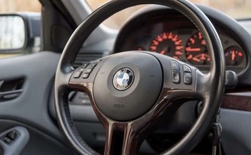 BMW Seria 3 E46 Sedan 2.0 318i 143KM 2003 BMW Seria 3 BMW Seria 3 2.0 Benzyna 143KM, zdjęcie 22