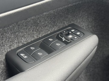 Volvo XC40 Crossover Facelifting 2.0 B3 163KM 2025 Volvo XC 40 XC40 B3 Core | Onyx Black | aut | Serw, zdjęcie 29