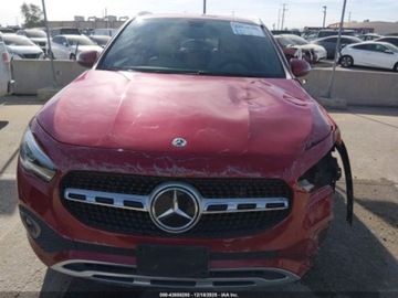 Mercedes GLA II 2021 Mercedes-Benz GLA 250 2021 2.0 Benzyna 221KM, zdjęcie 7