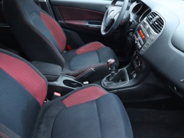 Fiat Bravo II Hatchback 5d 1.4 T-JET 16V 120KM 2008 Fiat Bravo 1.4 T-Jet, Klima, Parktronic,ALU, zdjęcie 8