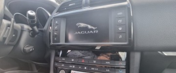 Jaguar F-Pace 2017 Jaguar F-Pace 2017r, 2.0 DIESEL. 4x4. Lekko uszkodzony przod. 2.0 Diesel, zdjęcie 10