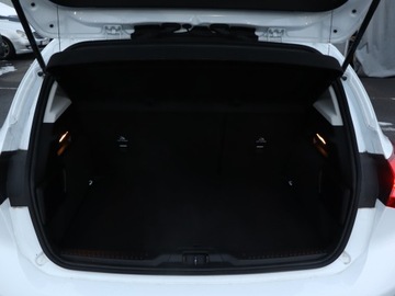 Ford Focus III Hatchback 5d facelifting 1.0 EcoBoost 125KM 2018 Ford Focus 1.0 EcoBoost, Automat, Skóra, Navi, zdjęcie 12