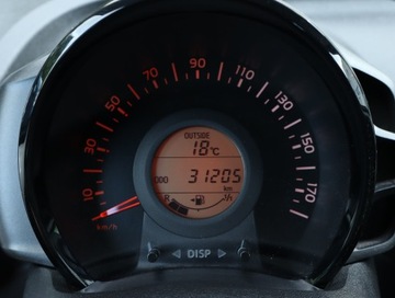 Toyota Aygo II Hatchback 3d Facelifting 1.0 VVT-i 72KM 2018 Toyota Aygo 1.0 VVT-i, Salon Polska, Klima, zdjęcie 10