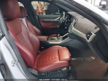 BMW Seria 4 G22-23-26 2022 BMW M4 40I Gran Coupe XDrive 2022 3.0l 3.0 Benzyna 382KM, zdjęcie 9