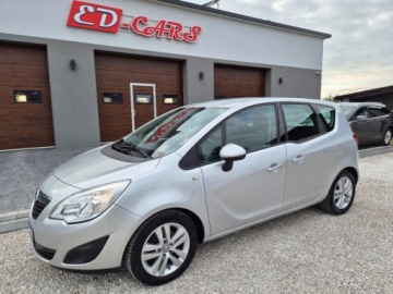 Opel Meriva II Mikrovan 1.4 Twinport ECOTEC 100KM 2011 Opel Meriva Sliczna 1.4 b z Niemiec przebieg 180 tys km jak nowa wersja Co, zdjęcie 3