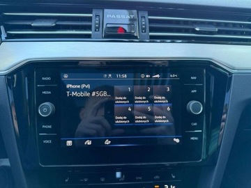 Volkswagen Passat B8 Variant Facelifting 2.0 TDI SCR 200KM 2022 Volkswagen Passat 2.0TDI 200KM Elegance DSGKameraMATRIXACCNiski PrzebiegAS, zdjęcie 19