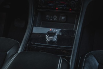 Jeep Grand Cherokee IV 2022 Jeep Grand Cherokee WL | 2022 | 3.6 benzyna + LPG | 25 500 km, zdjęcie 19