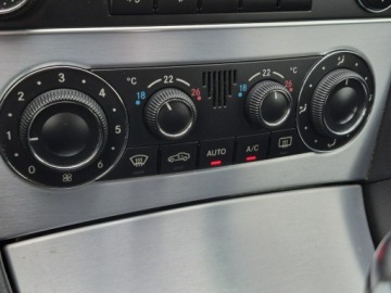 Mercedes CLC 1.8 (180 Kompressor) 143KM 2008 Mercedes CLC Benzyna, 143KM, Coupe, Zadbany, zdjęcie 28